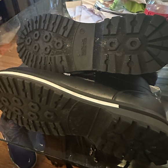 Michael Kors rain boots - Picture 6 of 10